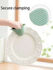 2pcs/4pcs Silicone Heat Resistant Gloves, Microwave Oven Gloves, Oven Mitts, Mini Cooking, Baking And Grilling Gloves, Essential Kitchen Accessories - Grey - View 7