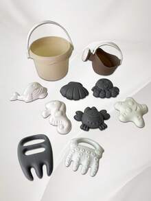 12pcs Sand & Snow Play Vehicle Set - Includes Pull Car With Spinning Water Wheel, Bucket, Shovel, Rake And Ocean Animal Molds - Suitable For Children 18 Months And Up, For Beach, Sandbox And Winter Snow Outdoor Play