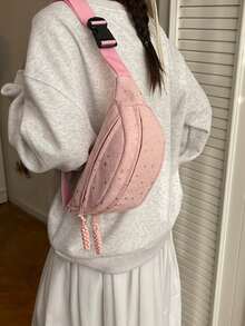 这款星形图案的腰包/胸包，采用麦穗拉链设计，简约时尚，容量大，拉链开合。适合日常使用、户外活动和骑行。配有可调节肩带，是节日送礼的理想之选。现有黑色、白色、粉色和红色可选。 - 彩色 - 查看 8