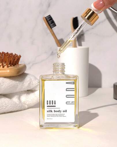 GODA Silk Body Oil For Her Pheromones Perfume For Women 50ml – Luxurious Unisex Fragrance Oil With Rosehip, Patchouli, Almond & Vanilla – Long-Lasting Scent, Travel-Friendly Perfume Oil, Perfect For Evening Relaxation, Self-Care Ritual, Date Nights & Gift-Giving