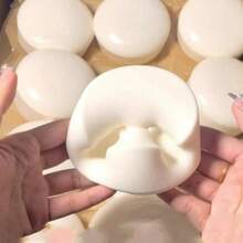 全新畅销超柔软乳酸牛奶蛋糕慢回弹减压挤压玩具 - 粘稠牛奶蛋糕慢回弹圆形面包块，蓬松粘稠，触感回弹极佳！ - 彩色 - 查看 6