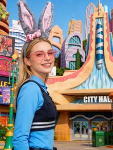 Conjunto de disfraz de Judy Hopps con orejas y cola móviles - Diadema oficial con orejas de conejo, aro de pelo con orejas de conejo de peluche, adecuado para Halloween, convenciones de anime y fiestas temáticas - Multicolor - Ver 5