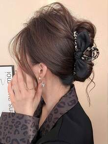 1pc Black Bow Leopard Print Hair Claw Clip, Fashionable Personalized Hair Accessory - Multicolor - View 1