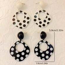 Women'S Bohemian Gothic Acrylic Earrings - Black & White Polka Dot Geometric Pendant Dangle Hoops, Minimalist Niche Jewelry For Everyday & Party Wear, Cute Earrings - 白色 - 查看 2