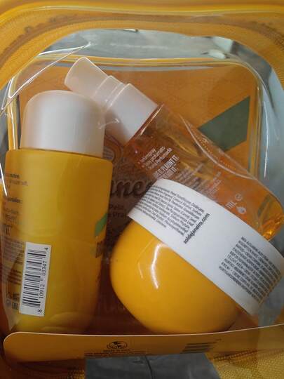 Jet Set Body Care Collection, Fragrance Mist Shower Gel And Body Cream For Travel, Dates And Special Occasions