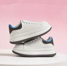 CAMEL CROWN 女士休闲板鞋，四季春夏秋冬厚底千层鞋休闲运动增高简约百层板鞋小白鞋 - 白/卡/藍 - 查看 3