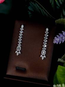 1 Set Versatile Cubic Zirconia Rhombus & Geometric Jewelry Set, Suitable For Women To Wear On Vacation And Travel - Silver - View 4