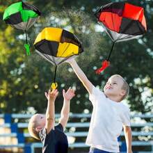 OJYUDD 10 Pack Parachute Toy For Tangle Free Figures Parachute Throwing Flying Toys Parachute For BoysGirls Indoor And Outdoor Gift Party Favors 5 ColorsFull Of Fun - 如圖所示 - 查看 7