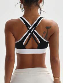 女士纯色可拆卸衬垫交叉后背运动针织文胸 - 黑與白 - 查看 2