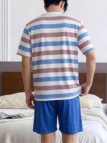 Men's Geometric Print Short Sleeve Tee And Solid Color Shorts Pajama ...
