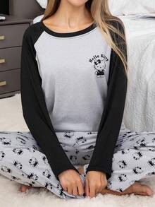 Sanrio 两件套女士Hello Kitty卡通可爱抓绒保暖睡衣套装，卡通印花长袖圆领上衣和裤子，舒适宽松版型，适合春、秋、冬穿着，温暖舒适