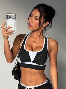 Women's Solid Color Fashion Black & White Patchwork Round Neck Removable Padded Sports Knit Bra - Black and White - View 3