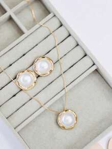 Pearl Necklace And Earring Set / Minimalist Kit / Jewelry Kit / Necklace And Earrings - Gold - View 2