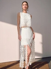 Sollinarry Women's Summer New Water-Soluble Lace Cropped Top And Tassel Skirt 2 Pieces Set, Suitable For Outings, Vacations, And Parties White - White - View 6