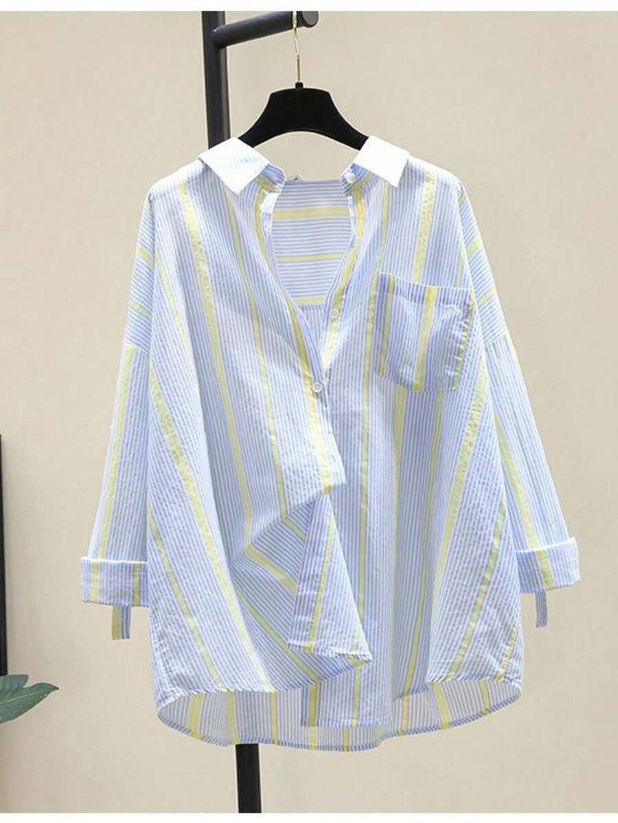 Áo sơ mi kẻ sọc có họa tiết, cài cúc phía trước, có túi, vạt trước ngắn, vạt sau dài, thích hợp cho mùa xuân. - Vàng nhạt - Xem 1