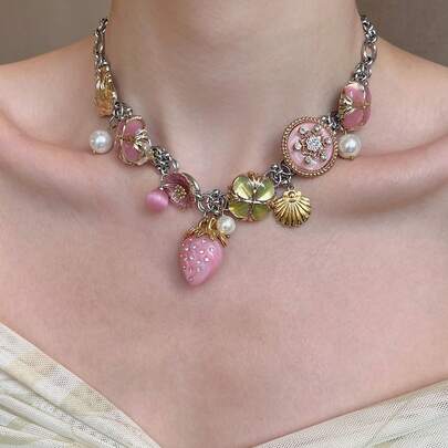 1件朋克风草莓吊坠项链，个性甜美颈链，女士节日派对饰品