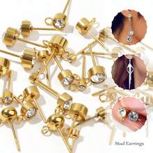 KMEOSCH 40 piezas de postes de pendientes de acero inoxidable con color dorado, cuentas de cristal transparente, con anillos horizontales de 2 mm y cierres de mariposa para hacer joyas - Estrella - Ver 2