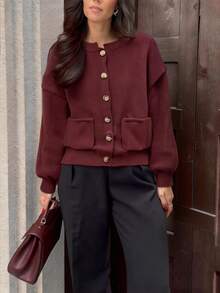 女士纯色休闲长袖开衫，带口袋和纽扣设计，非常适合街头穿搭，也适合秋冬季的办公室、教师、感恩节和圣诞节等场合。 - 酒紅色 - 查看 1