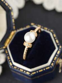 1枚925纯银镀玫瑰金奢华人造玻璃珍珠戒指，镶钻边缘设计，温柔优雅风格女士珠宝 - 白色 - 查看 1