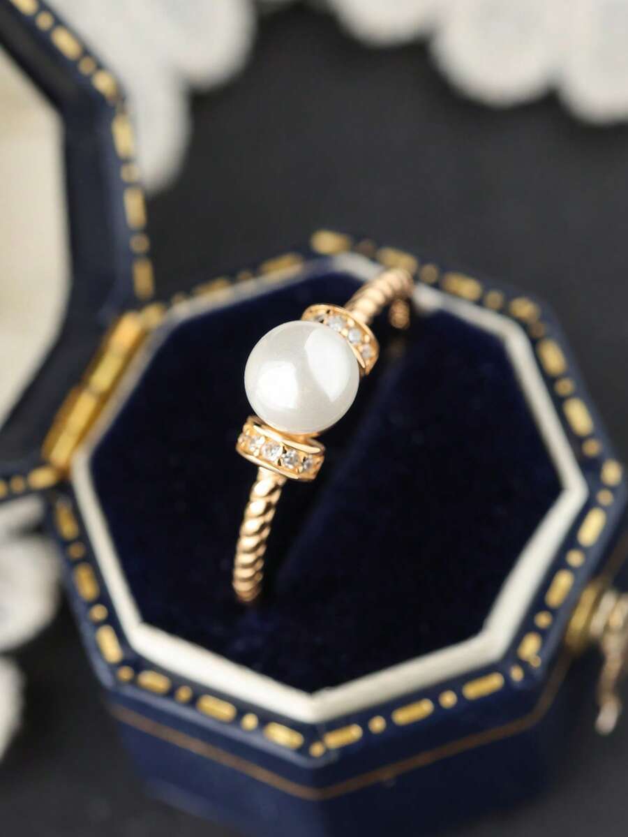 1枚925纯银镀玫瑰金奢华人造玻璃珍珠戒指，镶钻边缘设计，温柔优雅风格女士珠宝 - 白色 - 查看 1