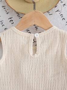 2pcs Baby Girls Summer New Cute Cartoon Strawberry Solid Chiffon Patchwork Ruffle Top + Solid Chiffon Casual Flare Pants Set - Multicolor - View 10