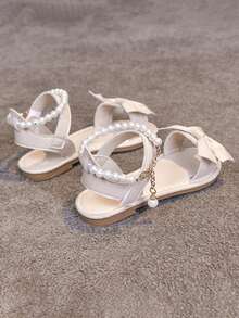 1 Pair Girls' White Flat Sandals, Made Of Soft PU Material, Decorated With Butterfly Pattern, Minimalist Pearl And Metal Buckle Design, Open Toe Style, Lightweight And Fashionable, Suitable For Girls Aged 3-15, Ideal For Casual, Party, Beach, Holiday Activities, Spring/Summer 2026 - Beige - View 10