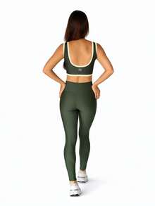 Kit Fitness Feminino 3 Peças – Top, Shorts e Legging Cintura Alta - Verde Militar - Visão 5