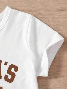 Young Girl Letter Print Short Sleeve T-Shirt And Solid Color Belted Shorts - Yellow - View 5