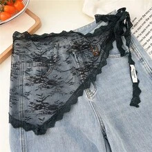 Lace Patchwork Tie Decoration Stylish Scarf - Lá tre hình tam giác màu đen - Xem 9