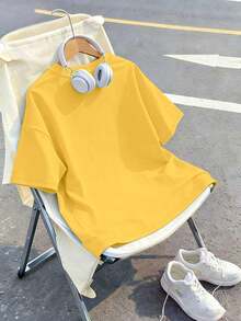 这款休闲宽松短袖T恤印有个性化的鸭子和文字图案，适合青少年穿着，是日常穿着、外出、聚会、上学、音乐节、度假和通勤的理想之选。可作为礼物送给家人、男朋友、女朋友和朋友。适合春夏季节穿着。 - 黃色 - 查看 2