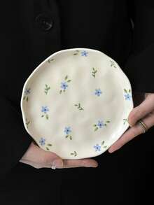 1 件 INS 风格可爱蓝色碎花陶瓷餐盘，手工捏制不对称釉面食物拼盘，家用餐具，牛排意大利面沙拉甜点水果盘，送给男朋友/女朋友的节日礼物 - 彩色 - 查看 3