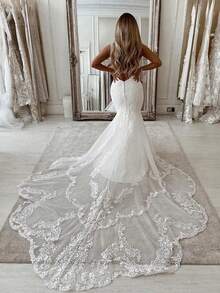 Elegant Sexy Sleeveless Lace Appliqué Mermaid Satin Formal Wedding Dress,Registry Office Dresses Bridal Gown,Evening Party Dress Birthday Party Dress Country Wedding,Romantic Church Ceremony Wedding Dress,Suitable For Wedding,Dating,Party,Singles' Party,Vacation,Formal Occasions,Dinner Dress,Prom Dress,Homecoming Dess,Cocktail Party,Wedding Guest Dress,Graduation - 白色 - 查看 3