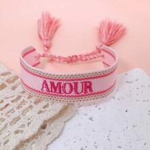 1条手工刺绣法式“AMOUR”创意复古风格手链，适合情侣佩戴，节日礼物，祝福绳 - 淺粉色 - 查看 5