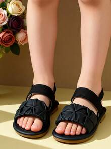 2026 Spring/Summer Limited Edition [3-12 Years Old Girls' Soft-Soled First Walking Shoes][Infant Toddler] Matte Black 3D Pleated Elastic Heel Strap Skin-Friendly Soft Lining Non-Slip Cushioned Soft Outsole Open Toe Elastic Heel Design Versatile Fashion Style [Children's Basic Sandals][Girls' Flat Fashion Shoes] Commute, Street, Afternoon Tea, Multi-Occasion Wear - Black - View 2