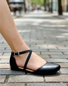 Bailarinas de mujer , zapato de piso y plano con correa cruzada, antiderrapantes, casuales, cómodas. Primavera-Verano. - Negro - Ver 7