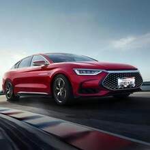 2个鹰牌车牌框，爱国鹰牌，彩色不锈钢汽车配件，趣味车牌装饰（含螺丝），尺寸12.3英寸 x 6.3英寸 - 車牌框 - 查看 2