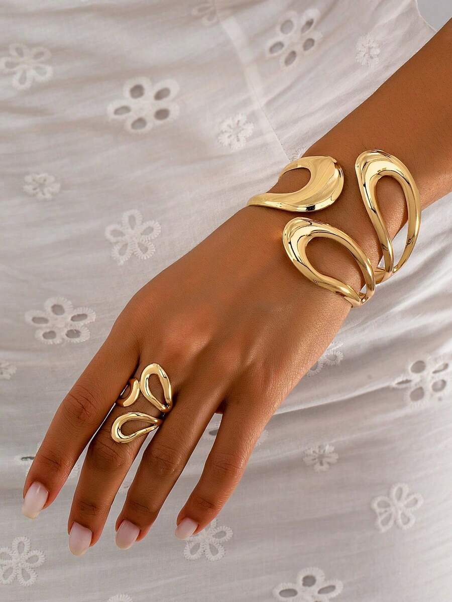 一套时尚镂空几何金属戒指和手链套装，女士情人节礼物 - 金黃色 - 查看 1