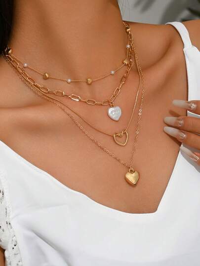 女士金色多层心形吊坠项链 - 精致时尚，适合日常佩戴和情人节礼物