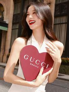 Gucci Ancora Red Valentine's Day Limited Heart-Shaped Gift Box & Gift Bag, Luxury Makeup Packaging Set For Lipstick, Perfume, Compact Powder And Other Cosmetics, Romantic Holiday Gift Box For Valentine's Day, Birthday, Special Occasions - Red - View 5