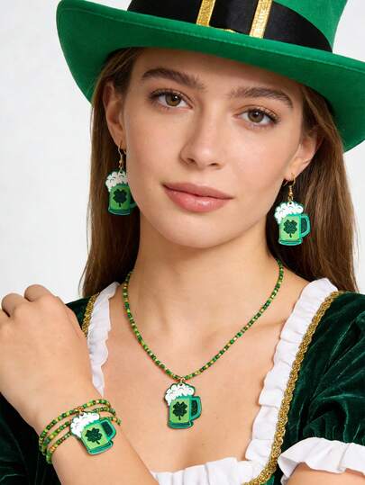 Conjunto de joyas hechas a mano para el Día de San Patricio, con taza de cerveza de acrílico linda y trébol, accesorios casuales para el festival