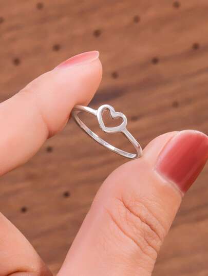 1 st. Fashionabel Minimalistisk Mångsidig Söt Ihålig Hjärtformad Ring Tillbehör För Kvinnor