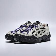 Asics Unisex GEL-PICKAX Low-Top Running Shoes 1203B026-001 - Grey - View 5