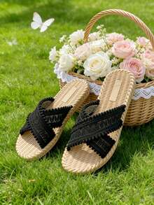 Nowość - sandały plażowe, eleganckie, uniwersalne, damskie sandały na płaskim obcasie, damskie sandały z odkrytymi palcami, damskie sandały letnie, damskie sandały płaskie, sandały z odkrytymi palcami, kapcie z odkrytymi palcami, czarne kapcie, czarne sandały, wiosenny strój damski, impreza dla singli, siateczka, frędzle - Czarne - Zobacz 4