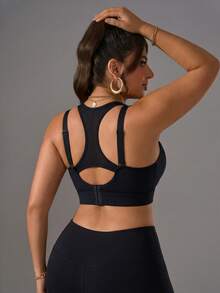 Zimi Collection 1 Pack Plus Size Women's Wireless Sports Bra 1XL-5XL Black Racerback Adjustable Straps Built-In Pads Workout Bra For Gym Yoga Running Fall - Black - View 8
