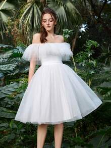 Faeriesty 女士露肩荷叶边网纱公主裙，优雅白色多层蓬松迷你晚礼服，轻盈飘逸，适合派对、度假、新年、海滩等场合 - 白色 - 查看 6