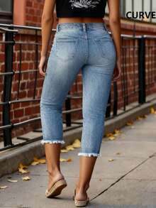 Plus Size Comfortable Skinny Mid-Calf Denim Jeans With Pockets, Zipper And Button Closure Casual Spring - Light Wash - View 6