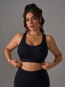 Zimi Collection 1 Pack Plus Size Women's Wireless Sports Bra 1XL-5XL Black Racerback Adjustable Straps Built-In Pads Workout Bra For Gym Yoga Running Fall - Black - View 4