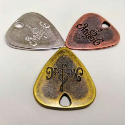 3 Stück Gitarren Plektren Set, rostbeständig, langanhaltend, heller und klarer Ton, hergestellt aus rostfreier Stahllegierung, rostbeständig, bronzefarben, geeignet für Gitarrenspiel, Fingerstyle und Strumming, ideal für Gitarristen und Anfänger.