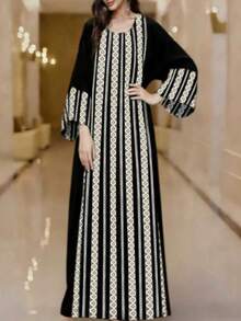 Elegant Long Woven Fabric Dress, Regular Sleeve, Round Neck Design, Featuring Intricate Pattern Details Black Spring - Black - View 4