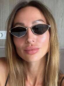 小框金属菱形女士时尚眼镜，欧美街头风时尚眼镜，适合夏季度假和海滩配饰 - 茶色 - 查看 9